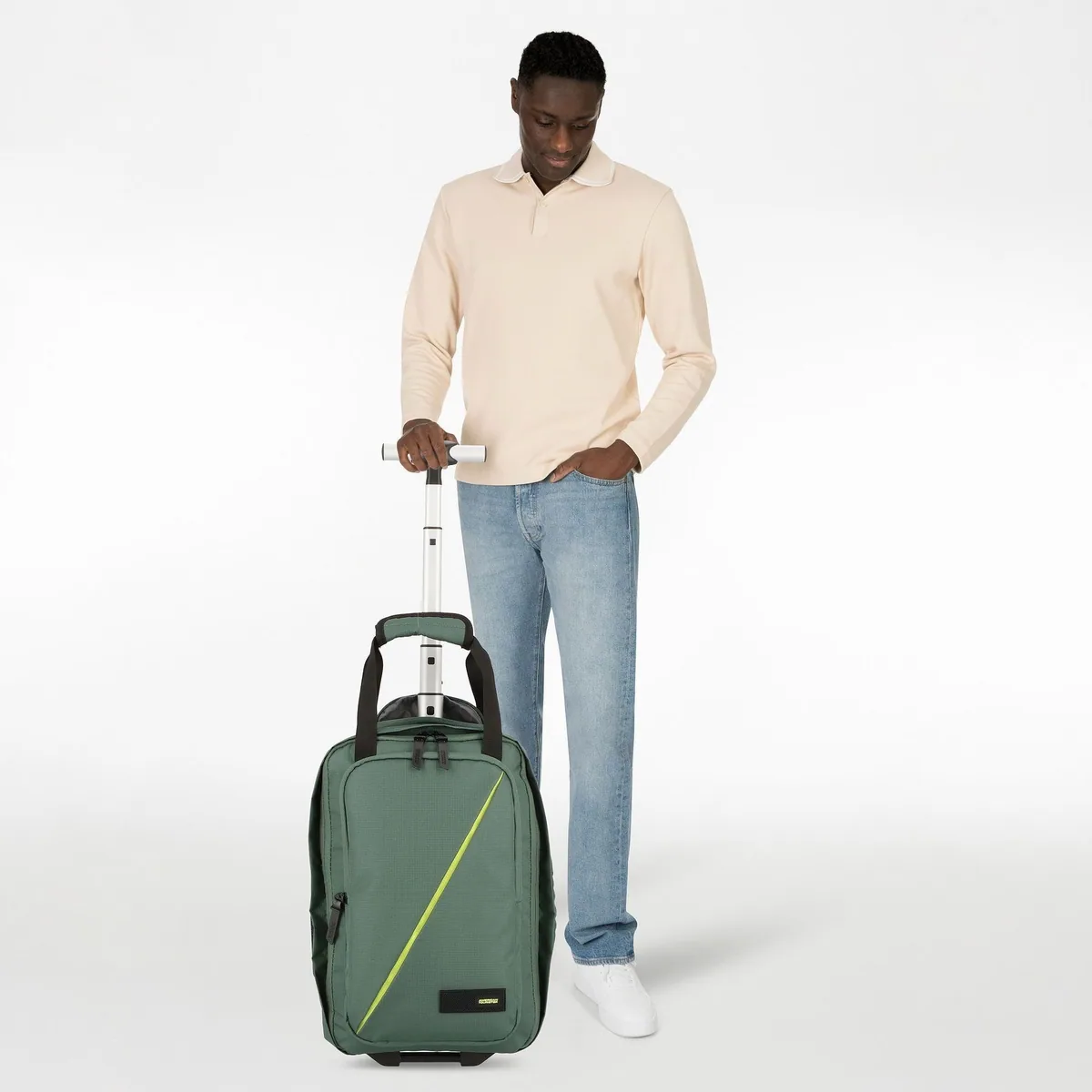 American Tourister Take2Cabin Kofferrucksack, robustes Polyester, ergonomischer Tragegriff 2